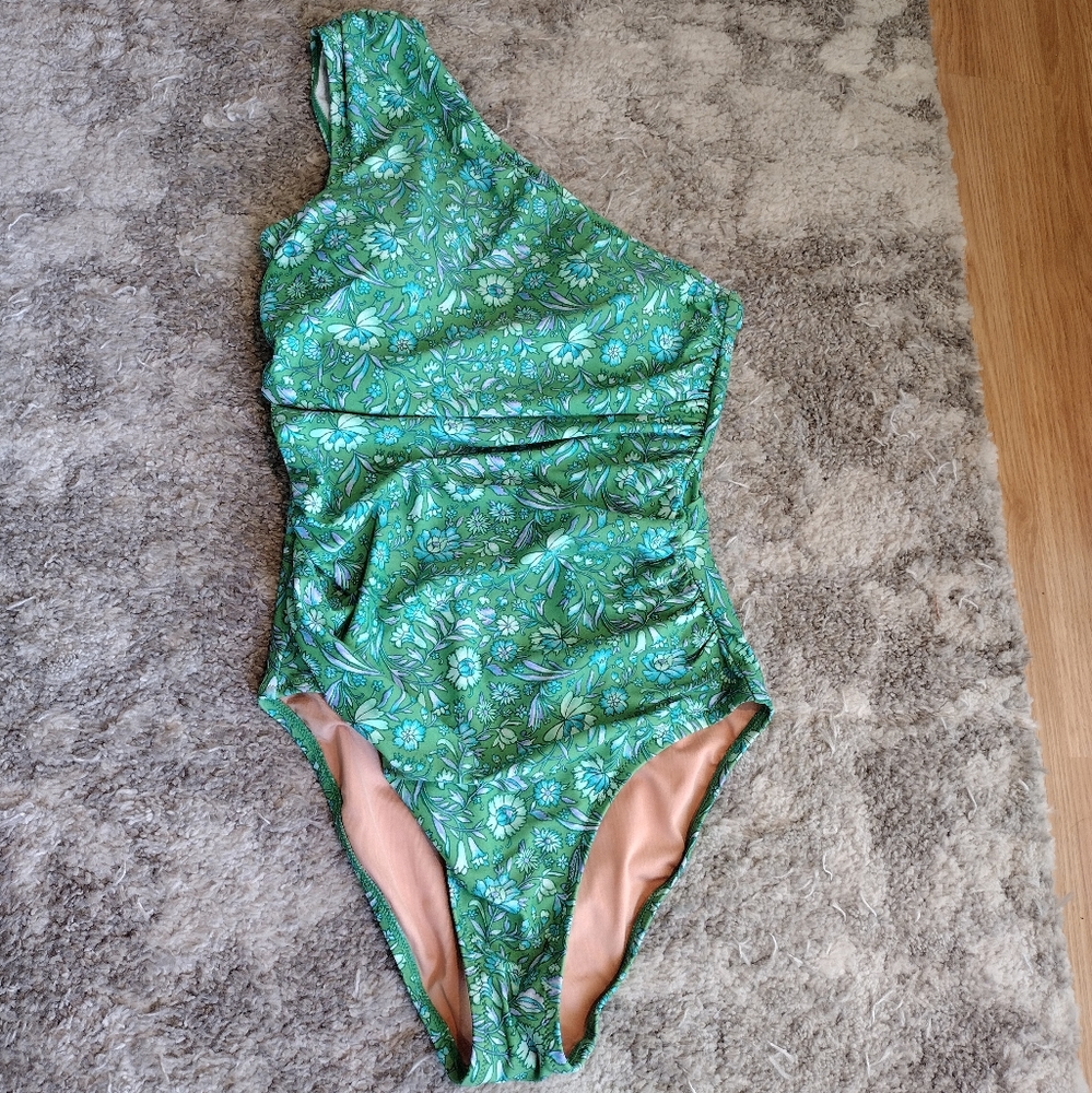 J Crew Marigold Blooms one piece swimsuit with skirt, 6 long torso